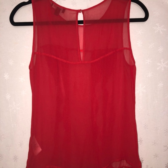 Bebe sheer sleeveless coral/red 100% silk Sm top - Picture 6 of 8